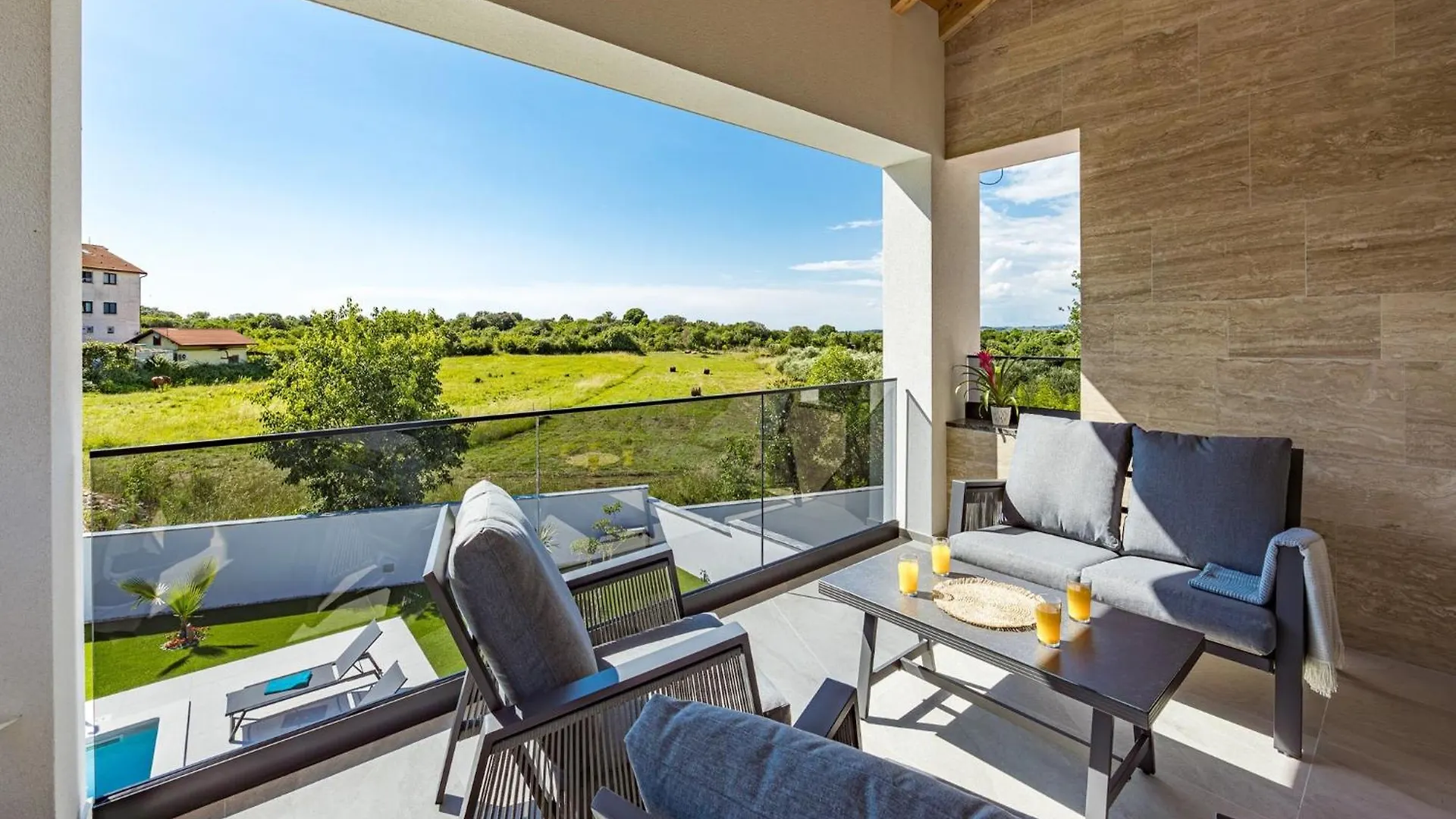 Villa By The Beach In Pula Stinjan