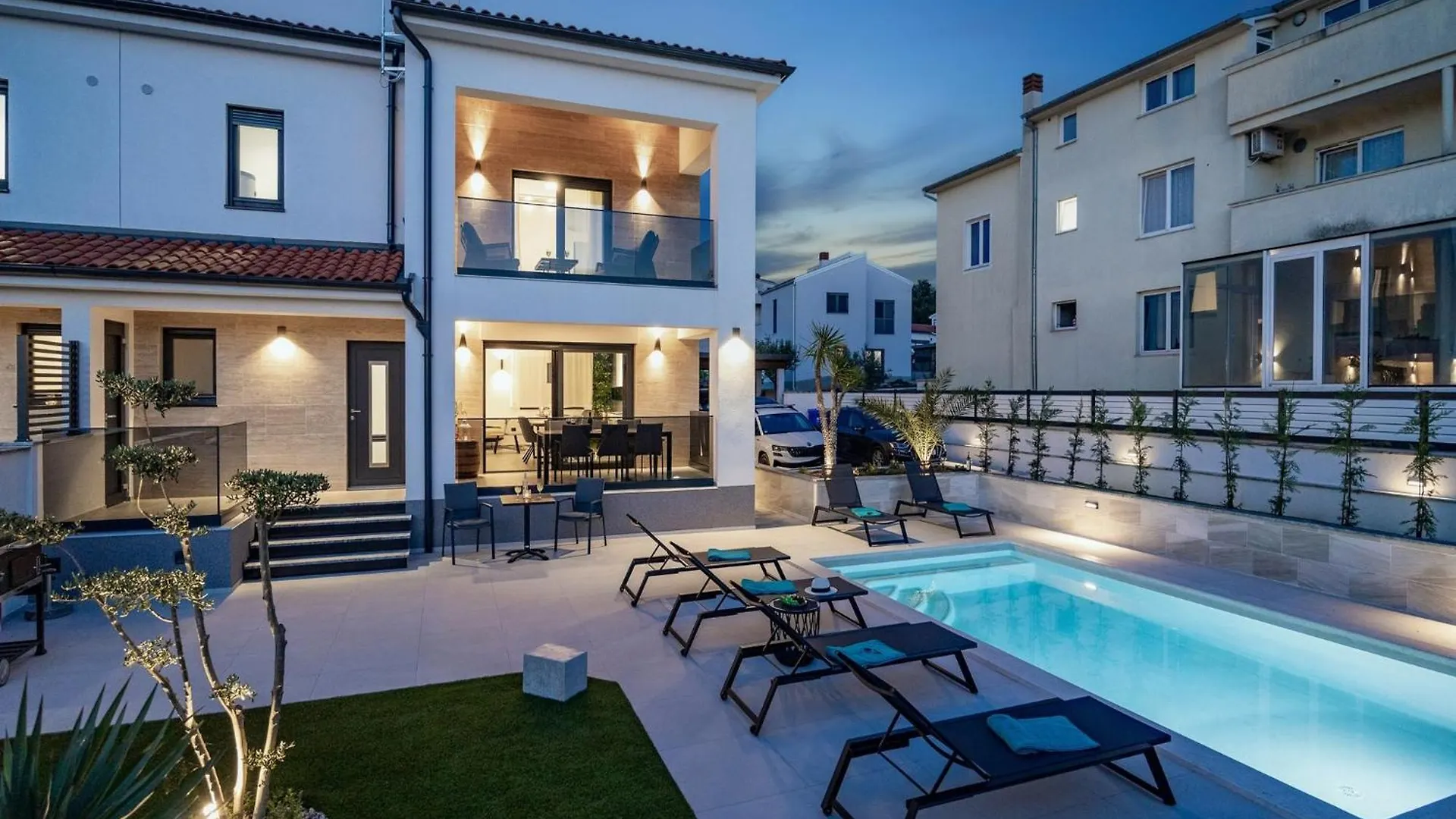 Villa By The Beach In Pula Stinjan