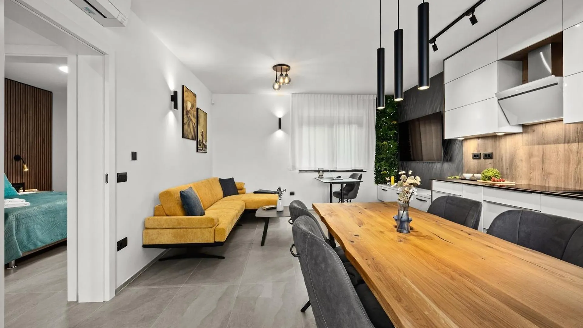 Villa By The Beach In Pula Stinjan Croatia
